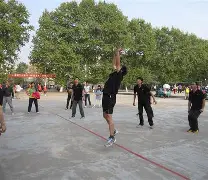 排球友谊赛掀起高潮，瓯越白虎队强势横扫皖南天狼队，老将里程碑之夜——韧性与执行并存的简单介绍