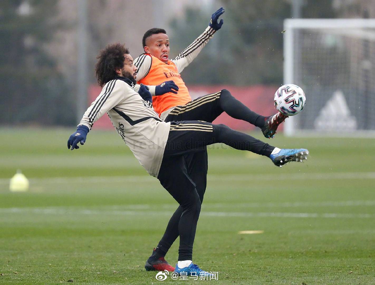  周三008英超纽卡斯尔联vs利物浦 